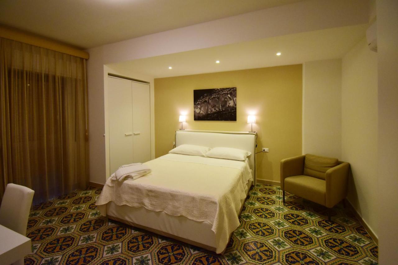 Le Stanze Del Grillo Bed & Breakfast Palermo Ngoại thất bức ảnh